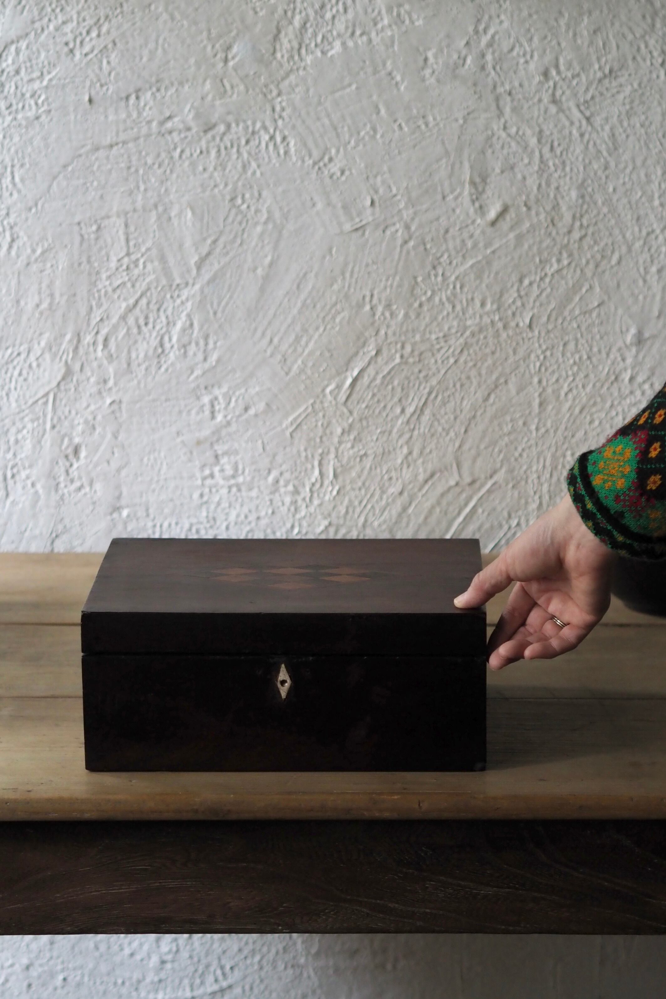 マホガニー製の仕舞い木箱-antique mahogany box | アンティーク