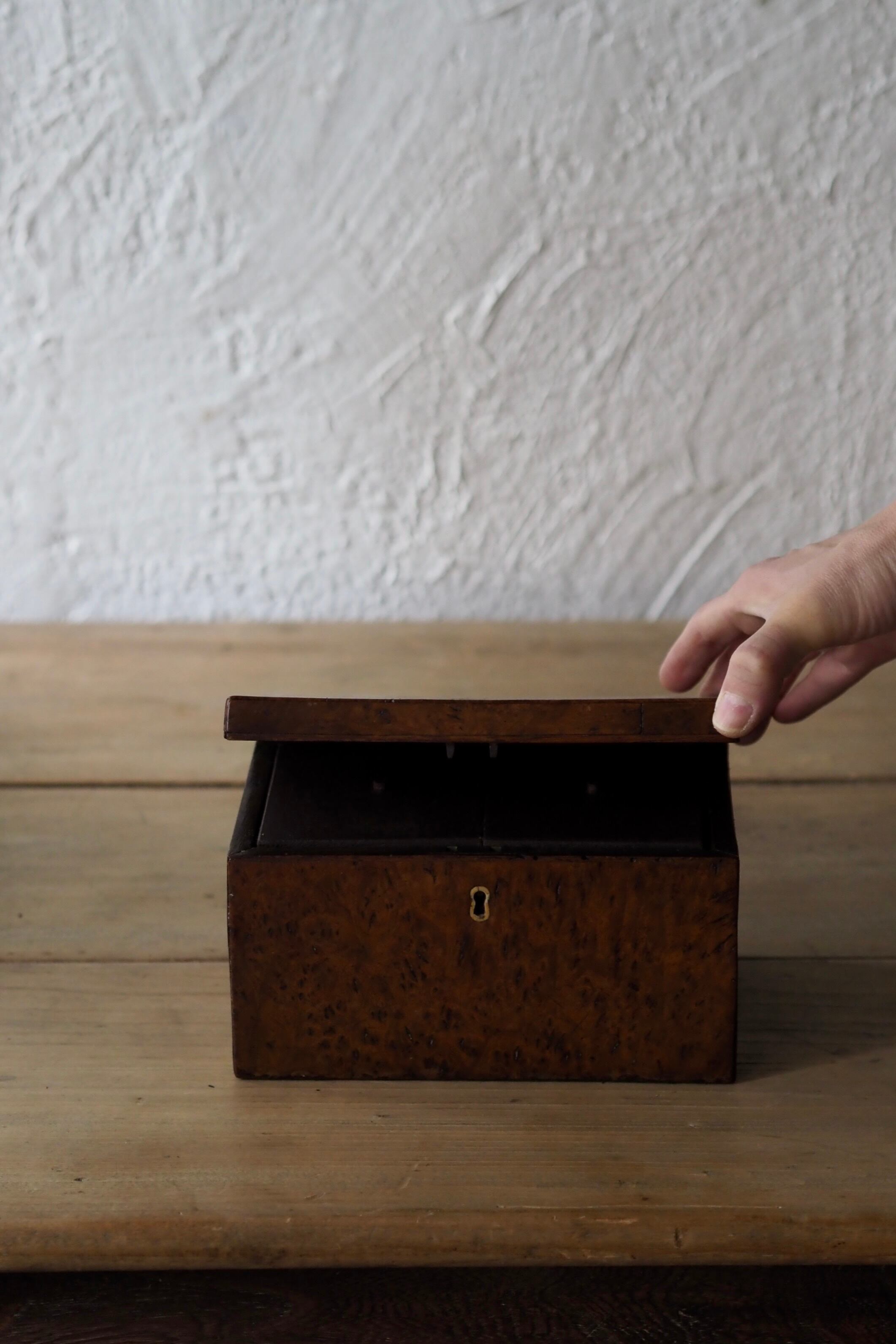 アンティークの茶箱-antique tea caddy | アンティーク.ヴィンテージ