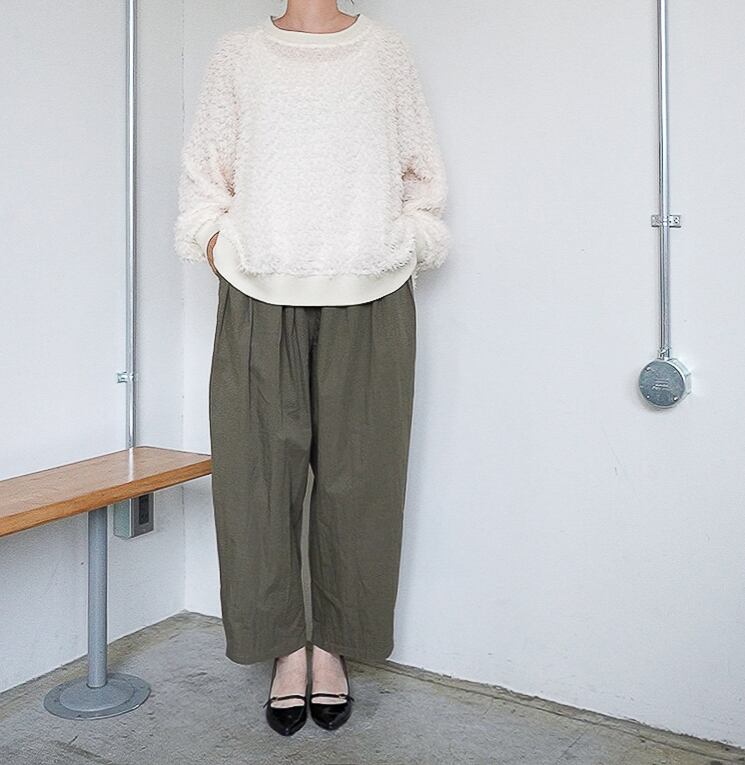 スタッフH / 160cm