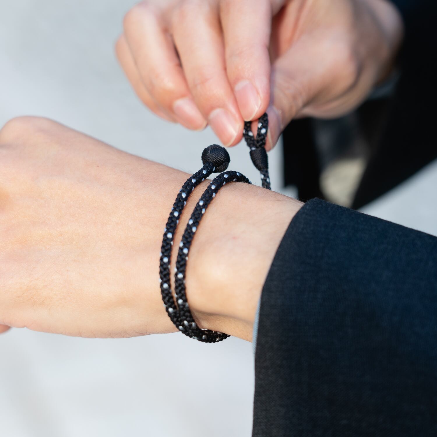 小田巻きを輪っかにはめて着用