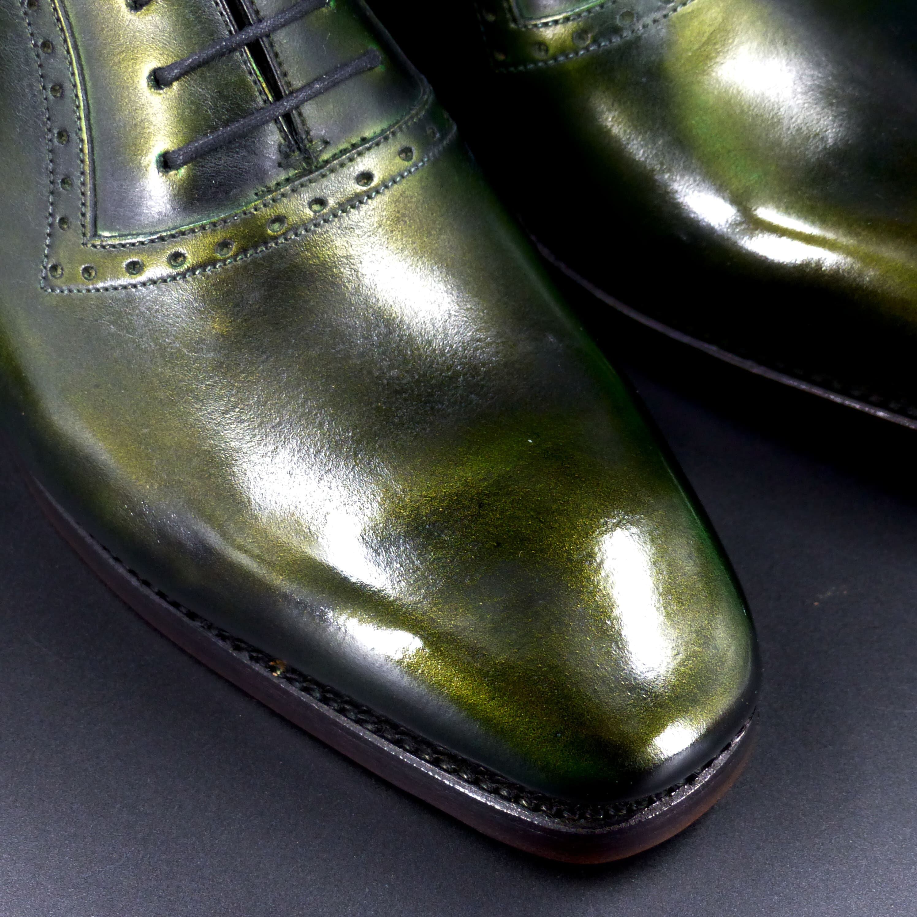 透明感のあるハンドポリッシュ