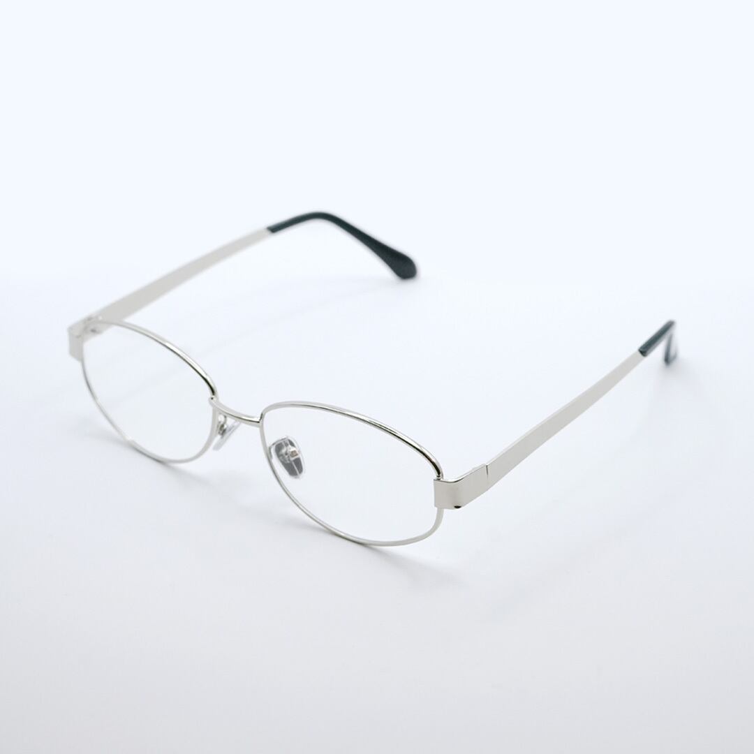 シルバーフレーム×クリアレンズ