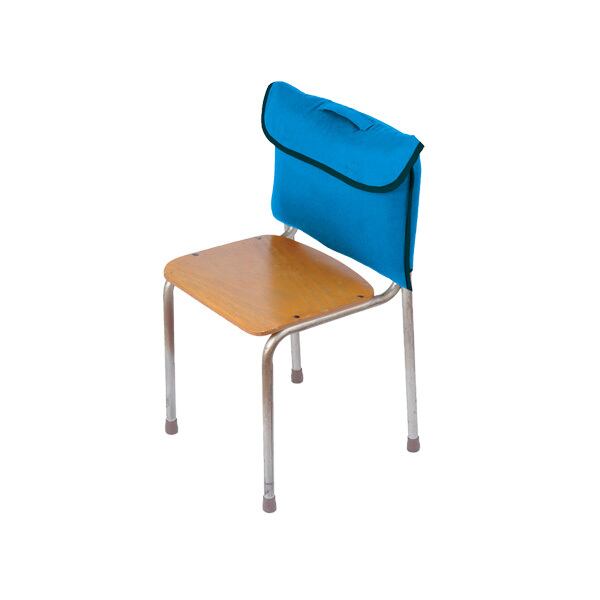 カバーに入れて椅子の背もたれに装着できます。