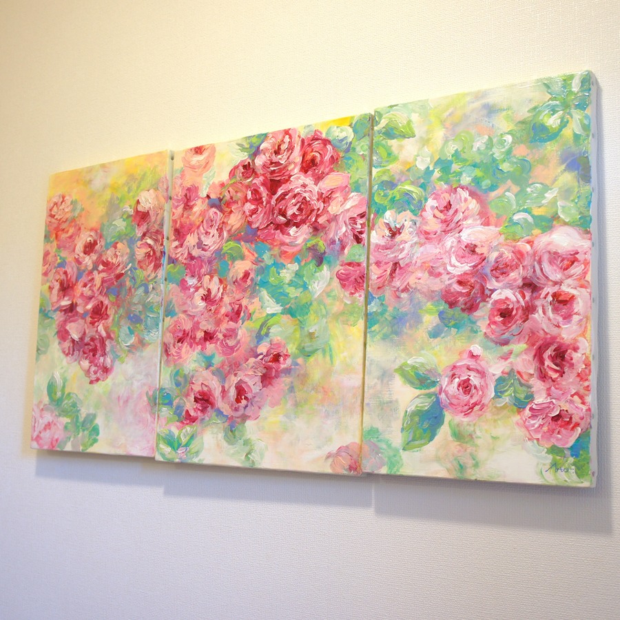 Hand-painted by infinity artist NAO, Japan.