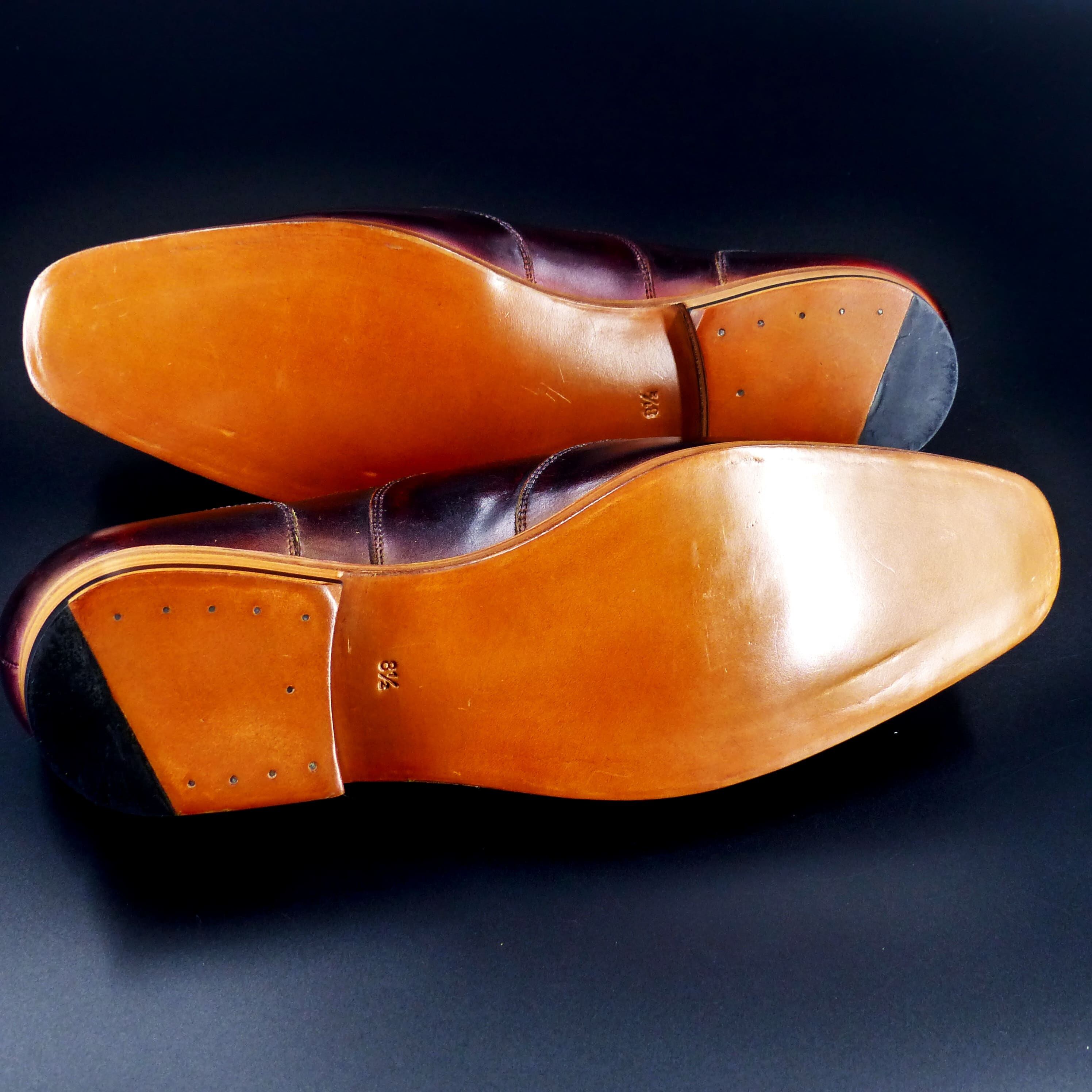 エレガントな伏せ縫いレザーＷレザーソール