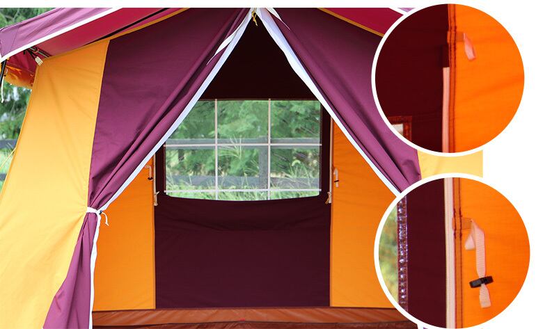 格子窓で雨の日も外を眺められます。カーテンを取付けるためのループとタッセル付き。