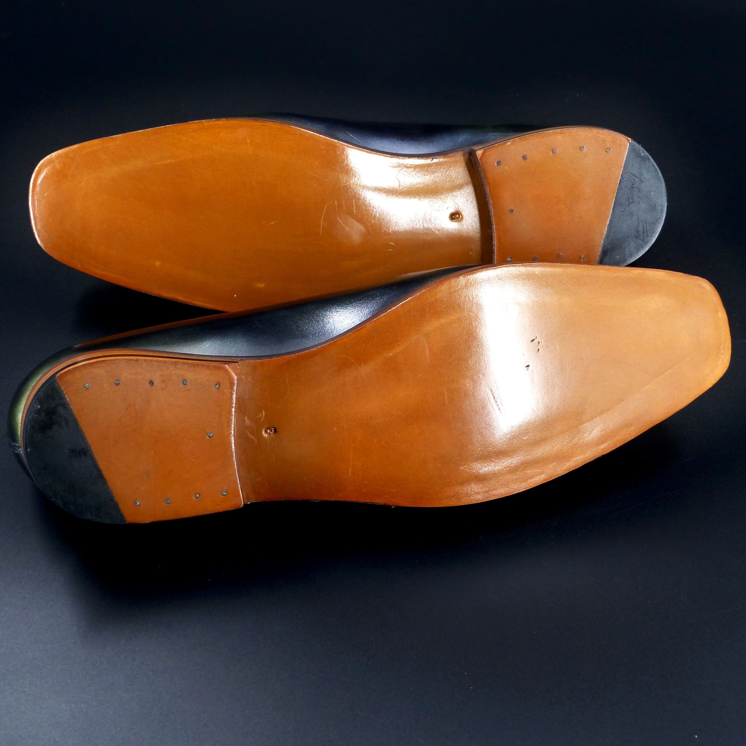 エレガントな伏せ縫いレザーＷレザーソール