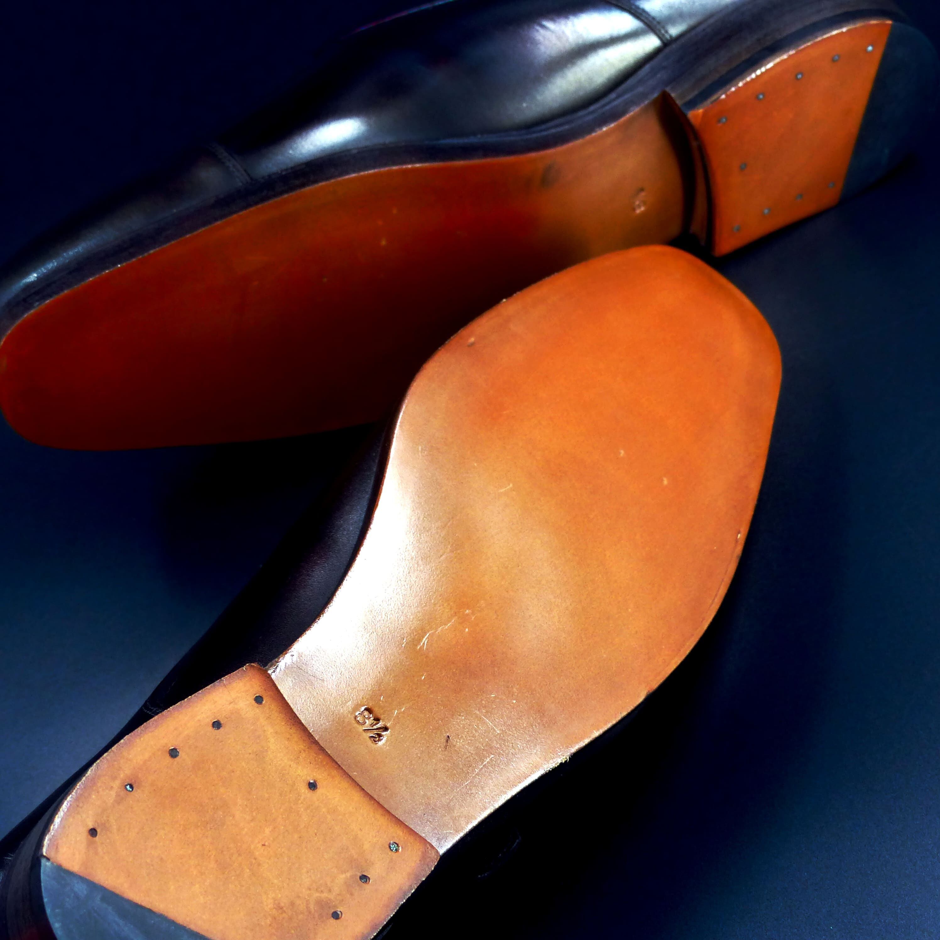 エレガントな伏せ縫いレザーＷレザーソール