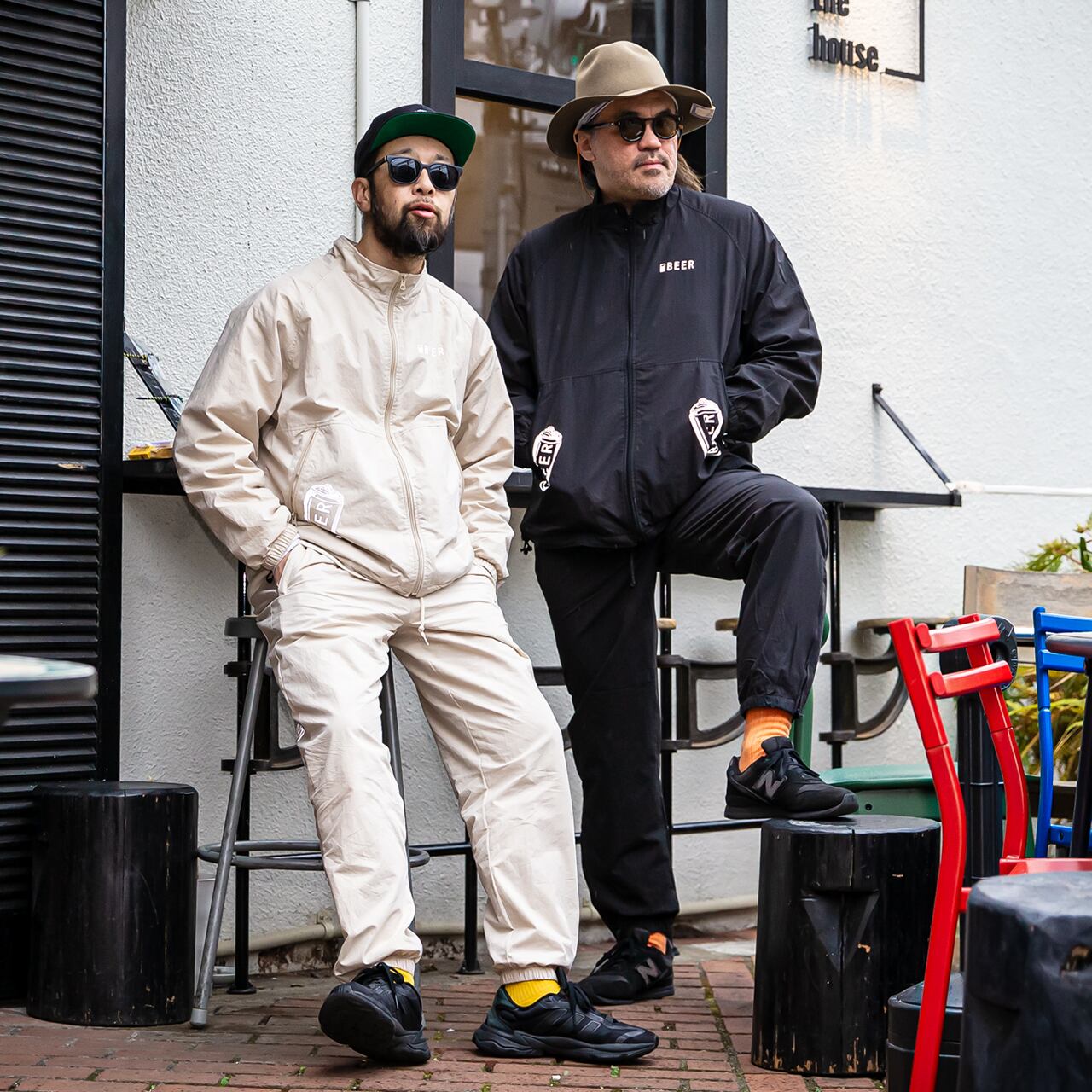 左：182cm/上下L　右:187cm/上下XXL