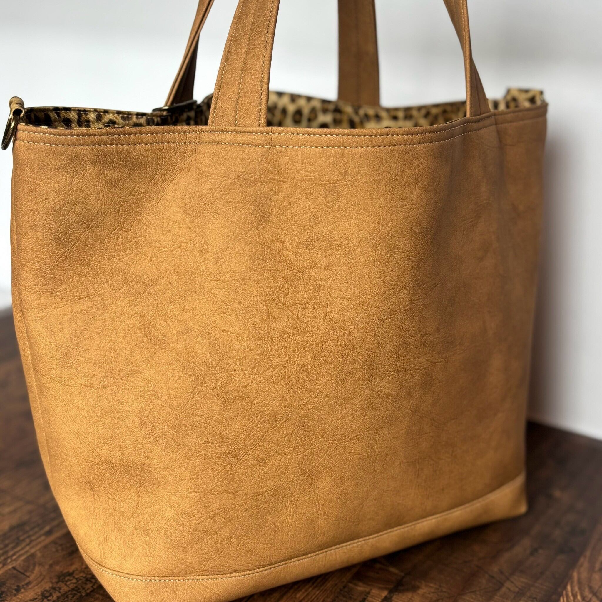 作品例　トートバッグ