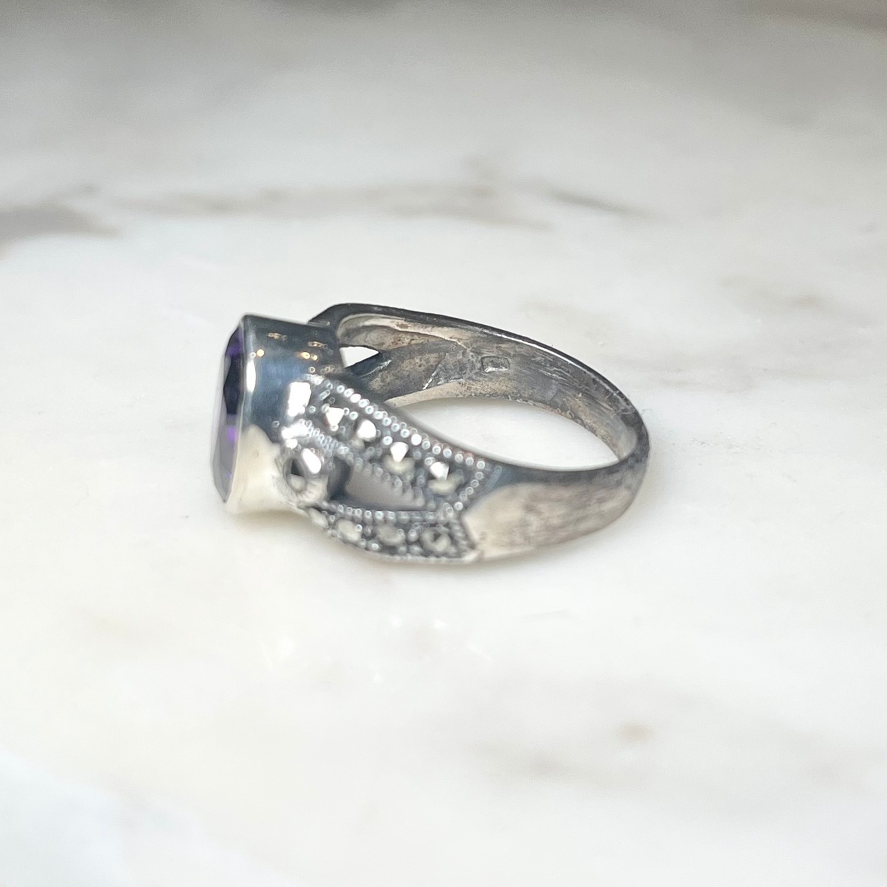 vintage silver ring set with set with rhinestone marcasite