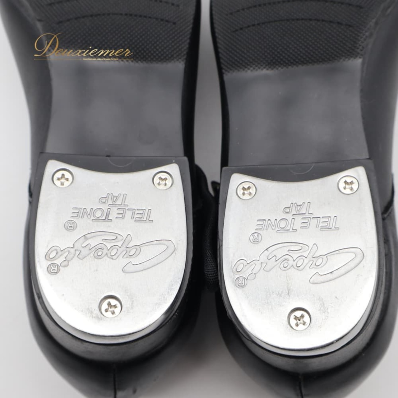 タップダンス 衣装 Capezio カぺジオ 靴 ダンスシューズ タップシューズ ブラック系 黒 無地 ダンス パーティ 発表会 舞台 レッスン 練習 ベルト