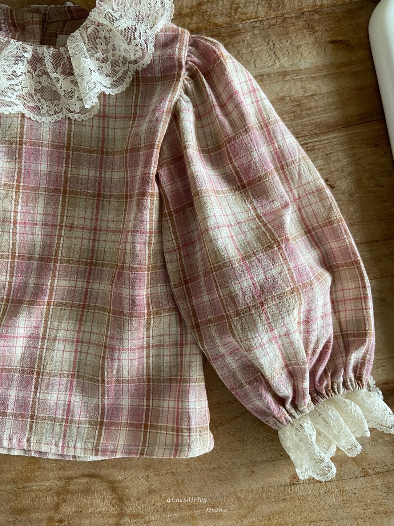 【即納/85size】ローランフリルブラウス / Anneshirley