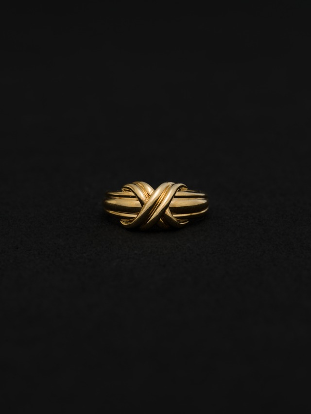 Signature Ring