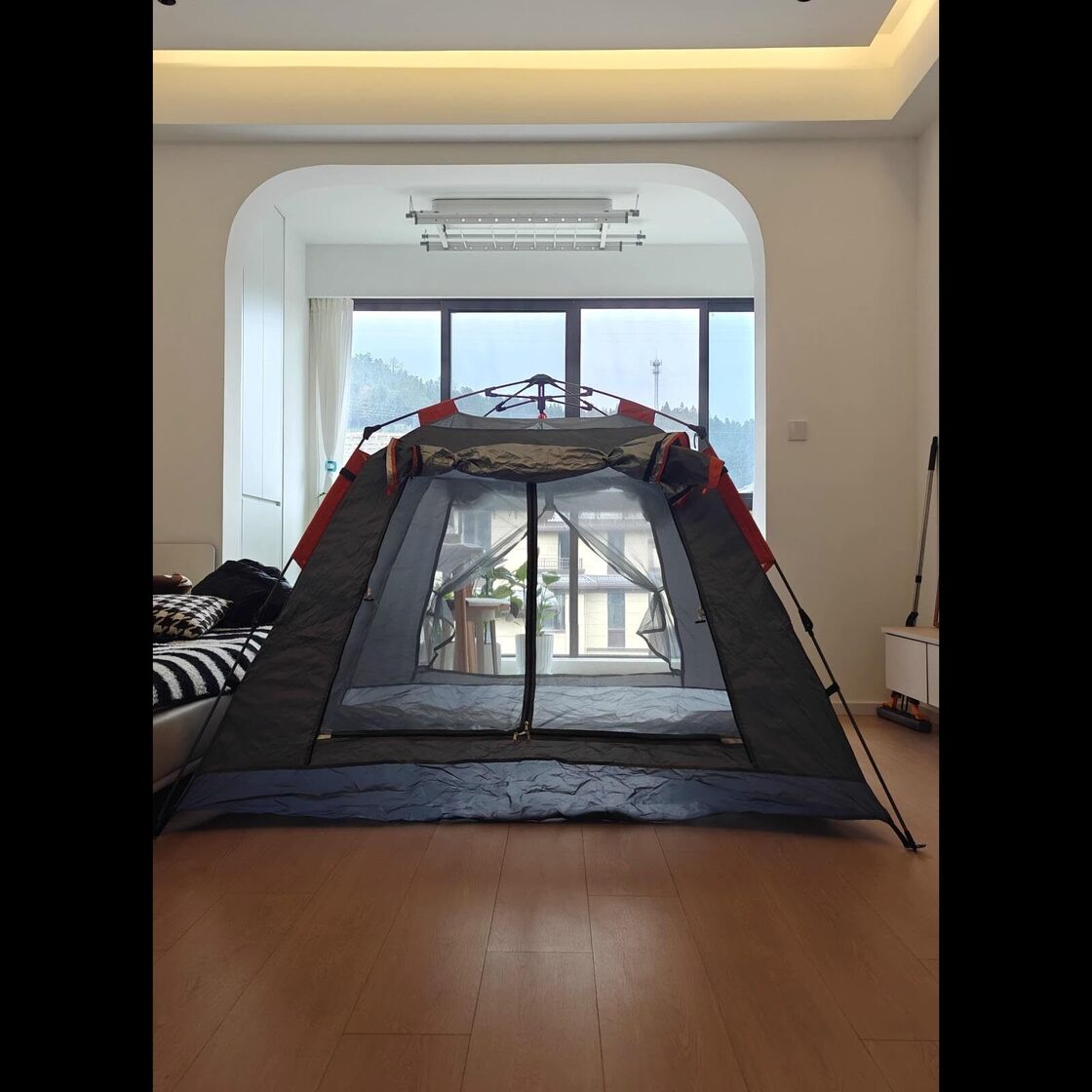 binoa テント ワンタッチテント 3～4人用 全景天窓 ダブルドア・窓 