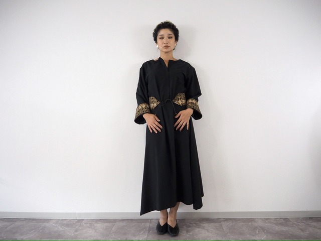 ブロックプリント/ 蛇柄/冬ワンピース《ブラック》