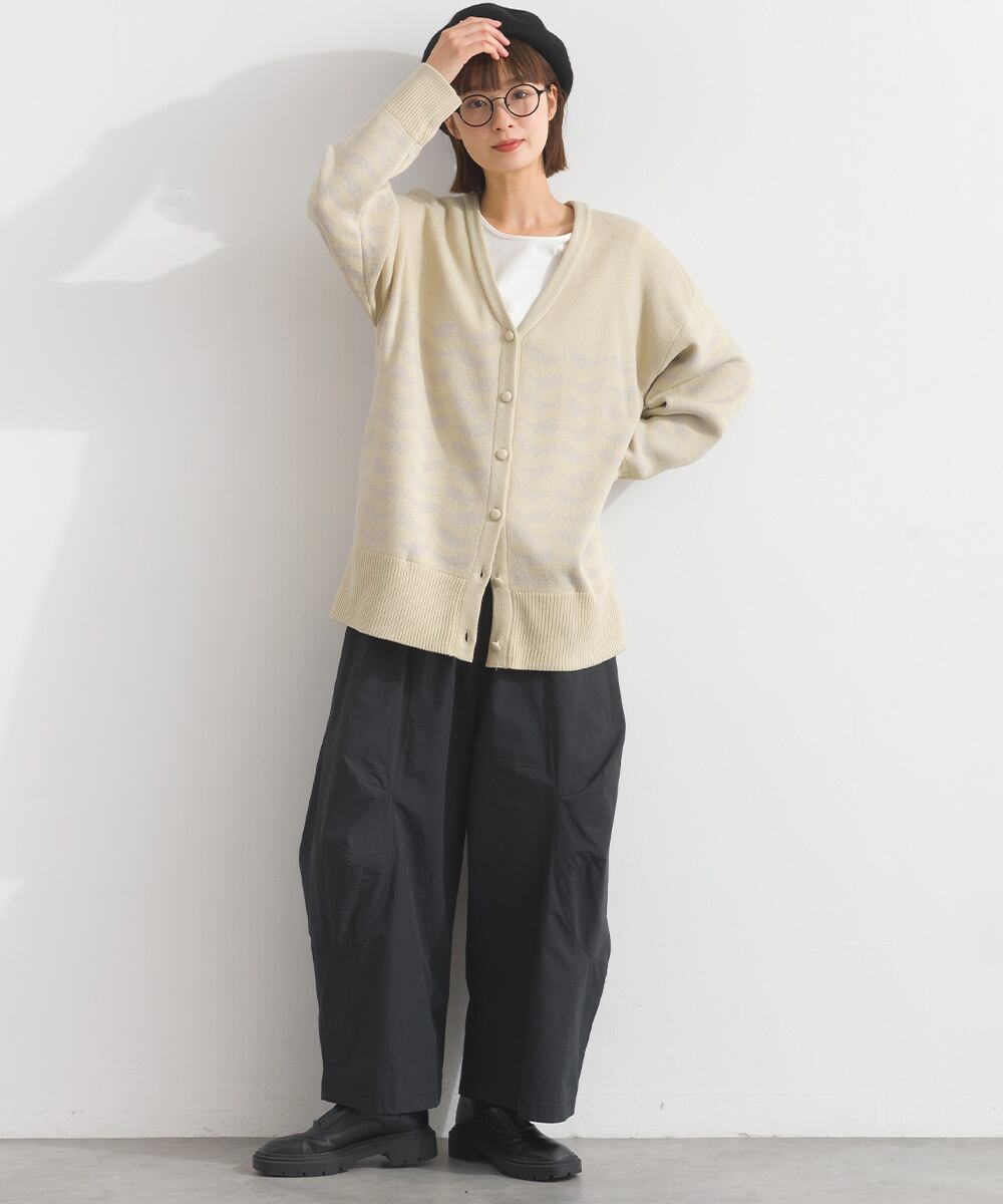 クジラ柄Vネックカーディガン P44015 | meme / iriey merituuli 公式