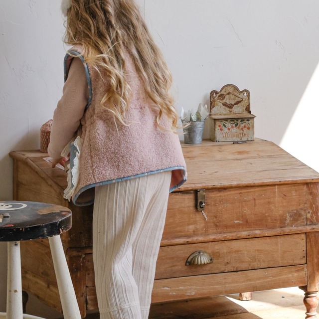 《予約》FLO ¨ gran vest