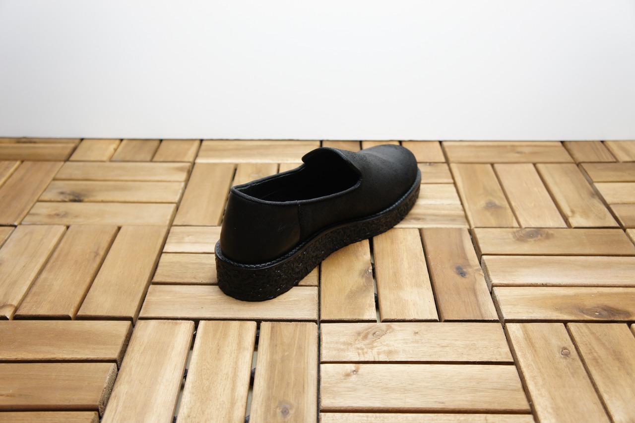 SLIP-ON SHOES (MUDGUARD)