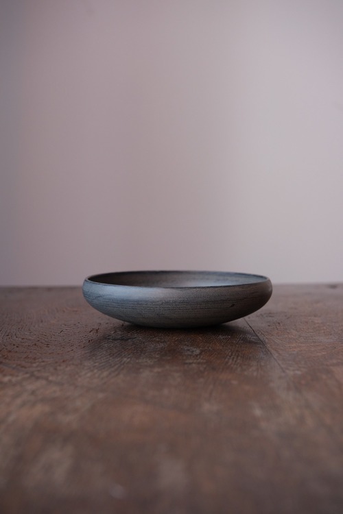 丸小鉢　大　墨白　Handmade Crafts Japan