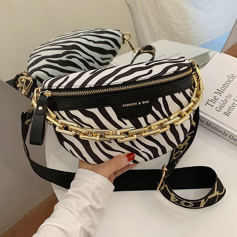 今年人気のスモールバッグ2020新しい流行のファッションワイルドチェーンインメッセンジャーバッグチェストバッグネットレッドウエストバッグ Tiancai_Wing_Bag96193235391