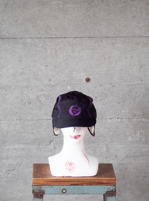 "HANG TEN" 1990s Ear flap cap