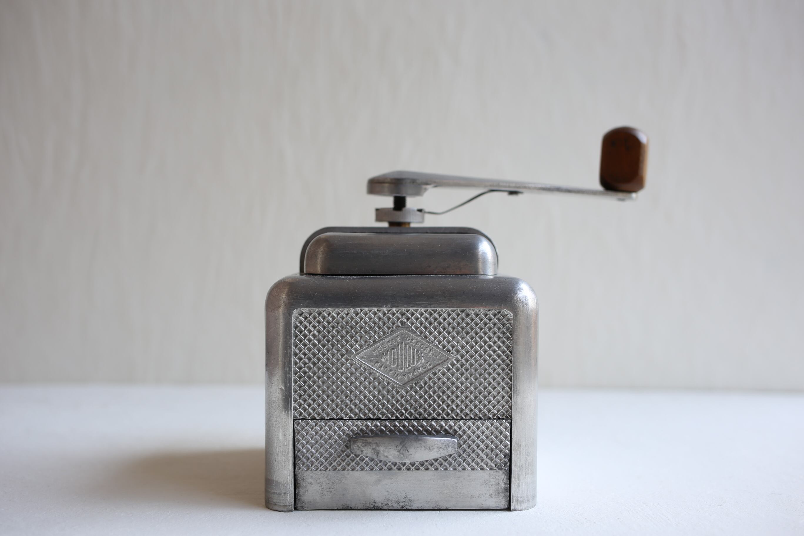 フランス アンティーク ヴィンテージ MOULUX コーヒーミル N-02969