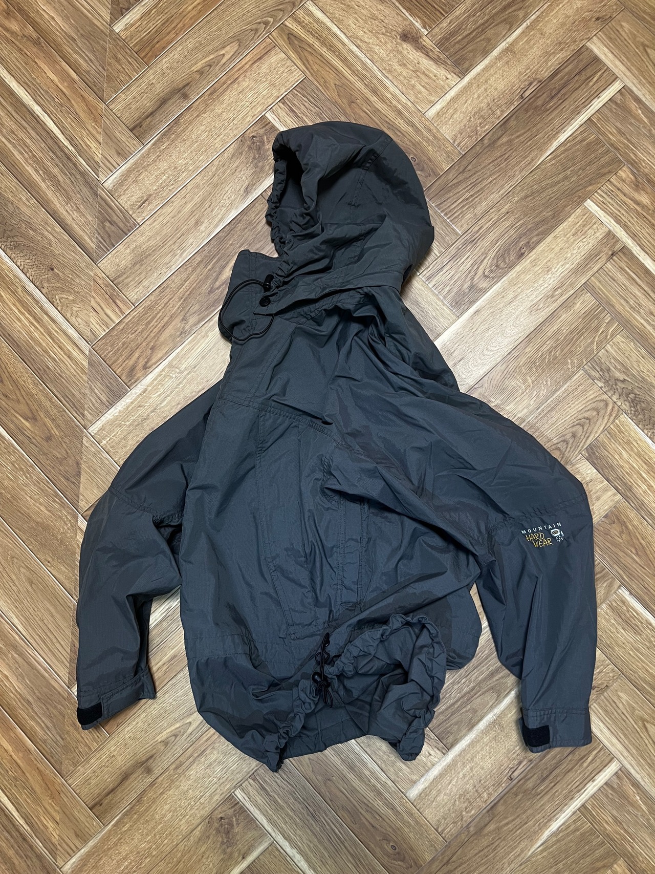 2000s Mountain HardWear Nylon Mountain Jacket