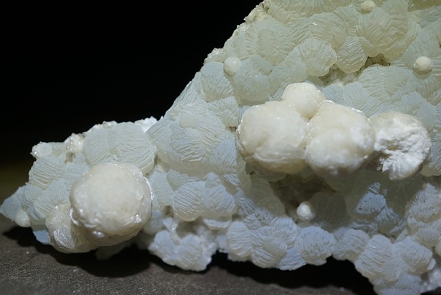 ギロル石/プレナイト  Gyrolite / Prehnite 1665