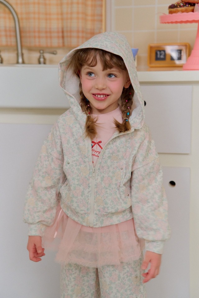 【即納】<chouchoushasha> Lily studded hoodie