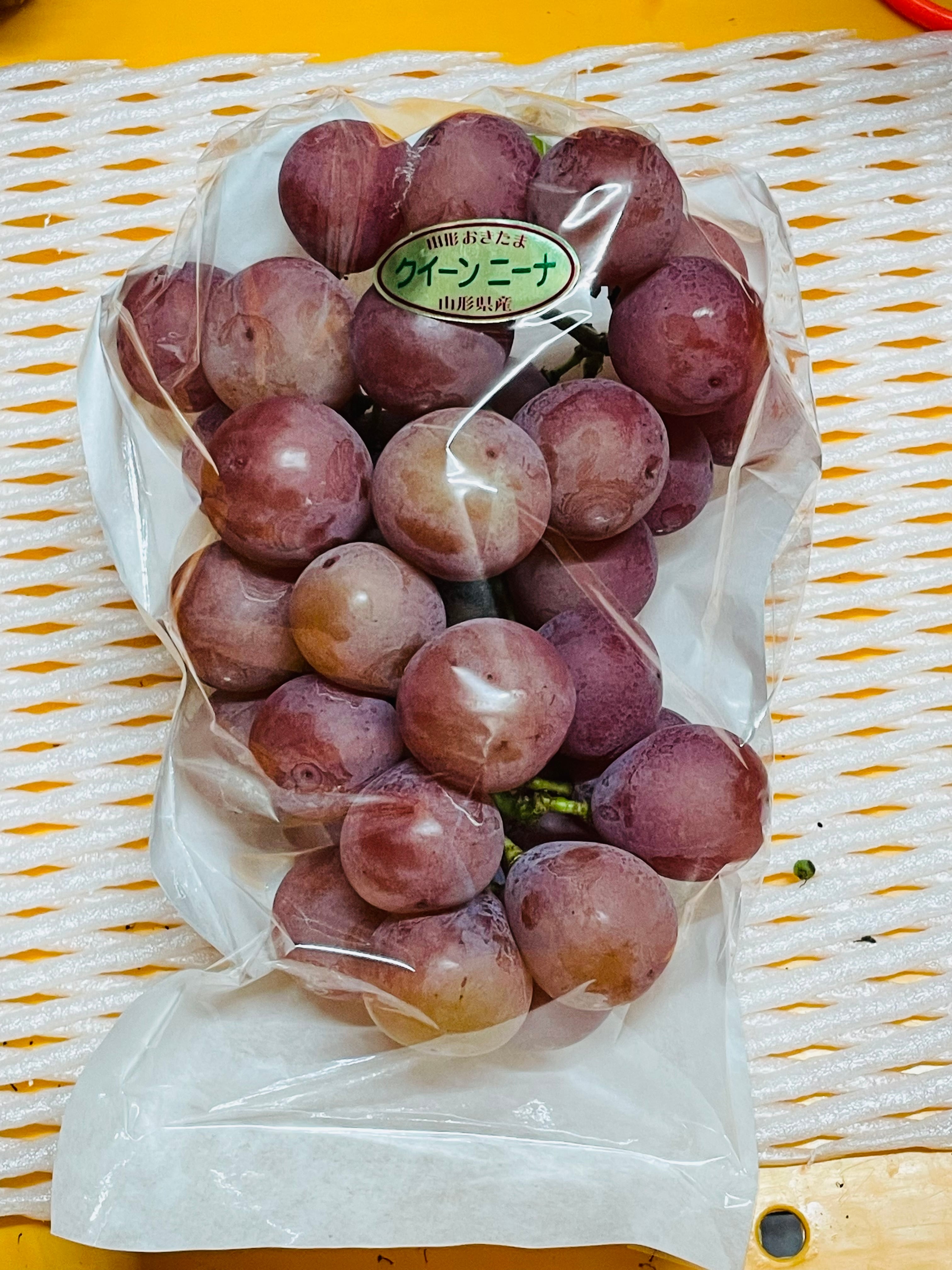 お試しにも！リンゴのようなフルーツ！！沖縄産インドナツメかわいい
