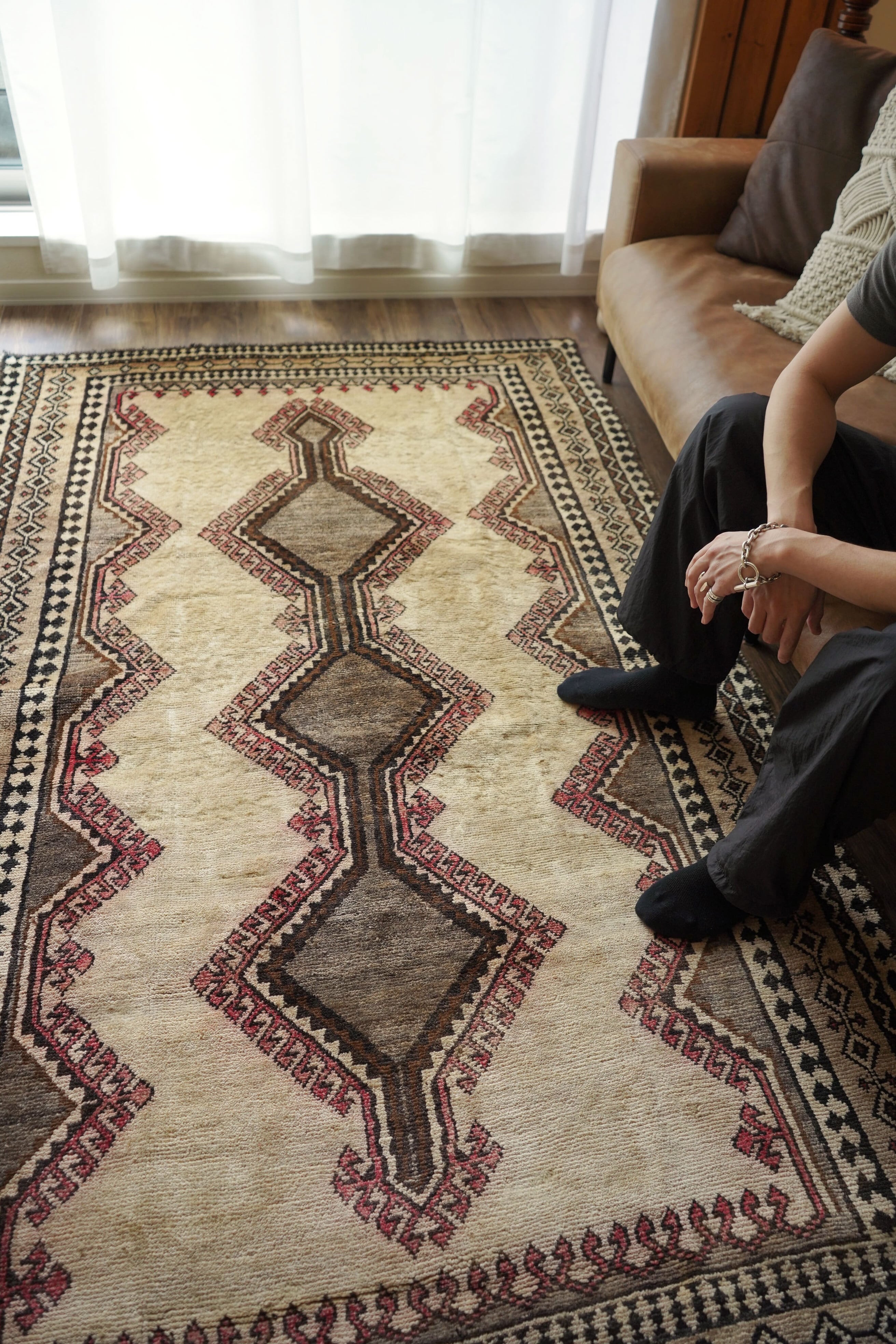 ヴィンテージラグ専門店 TIME RUG （ペルシャ絨毯・トライバルラグ）