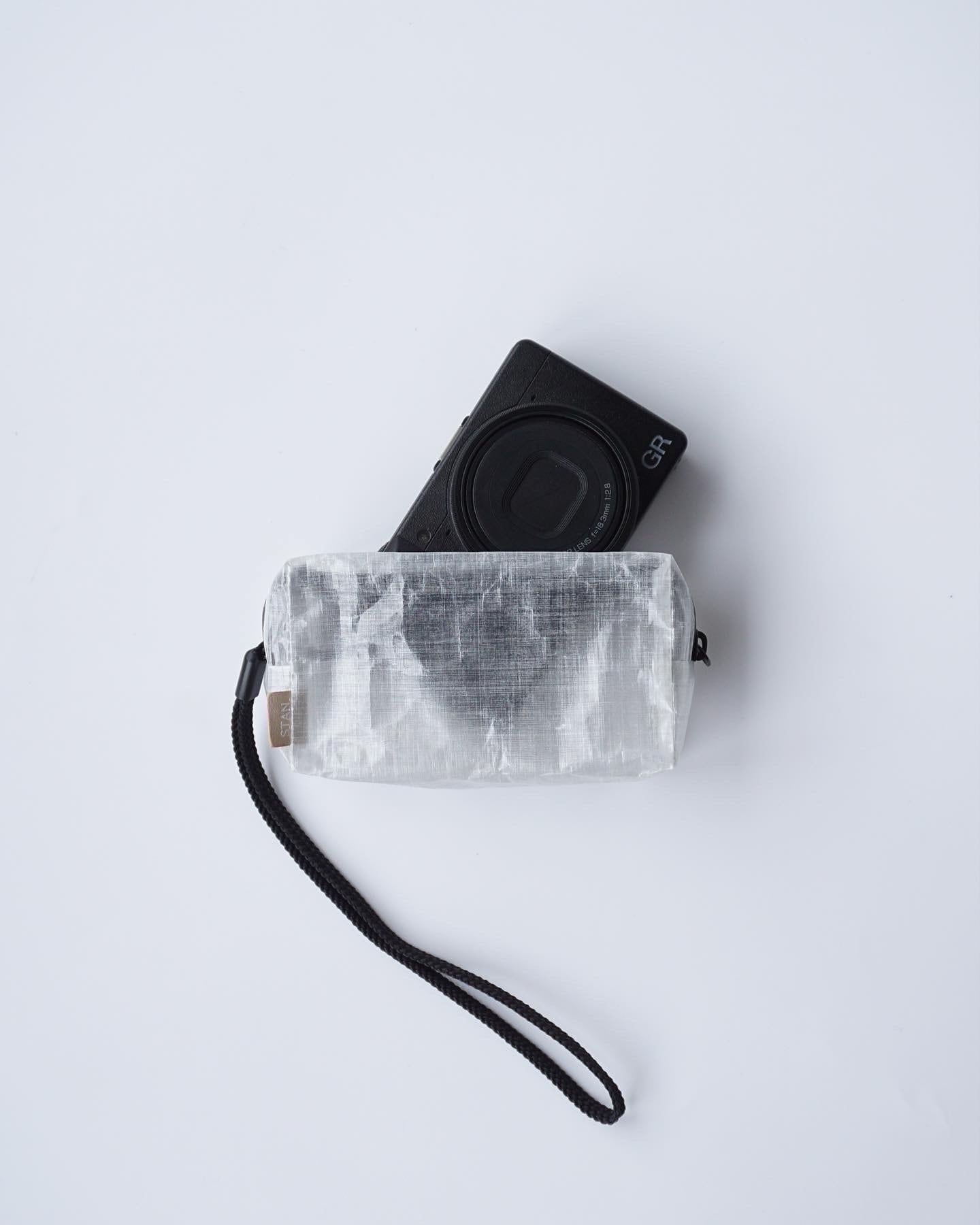 【新色追加】STAN Product Square purse M / DCF