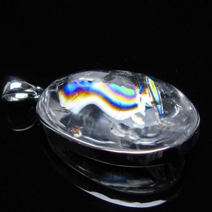 アイリスクォーツ 水晶 ペンダント 虹入り おまかせ便 一点物 112-14173