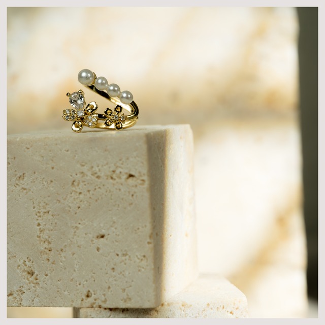 Ear cuff -Gold-
