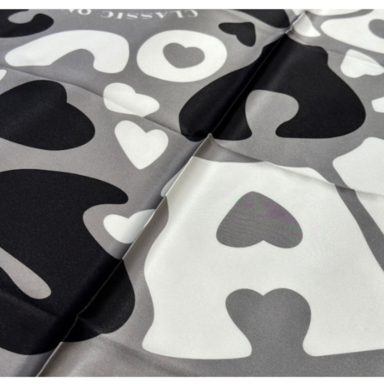 PORTER CLASSIC (ポータークラシック) SILK SCARF LOVE ( シルク PORTER CLASSIC (ポータークラシック) SILK SCARF LOVE ( シルク