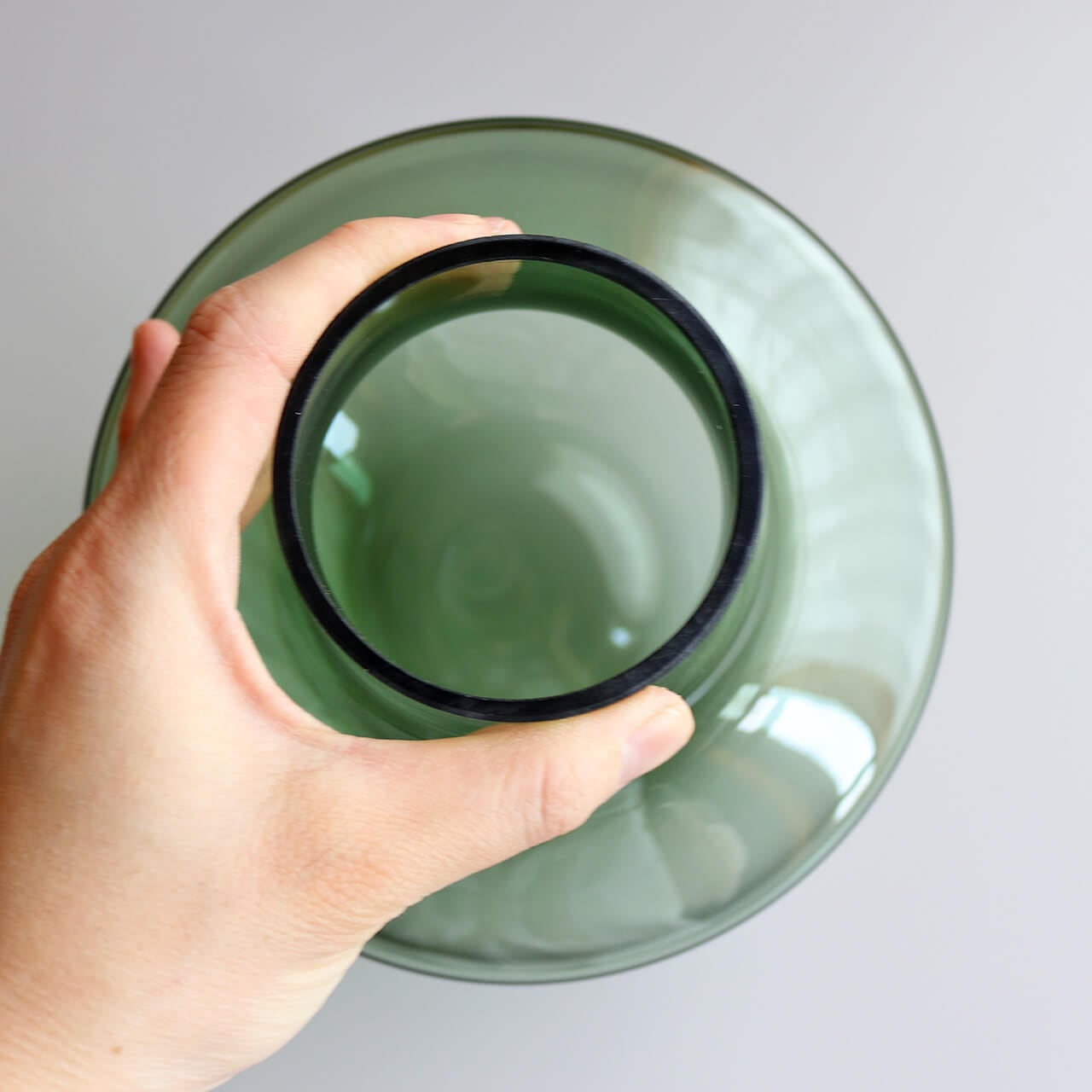 カラーガラスのフラワーベース シンパー グリーン ＊ 花瓶 ガラス