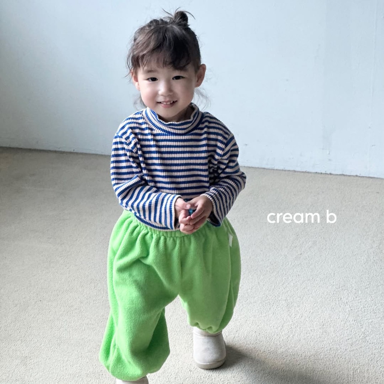 韓国子供服 / 26winter / cream bbang / フワフワボンボンパンツ / キッズ / 冬服 *XXS~XL*