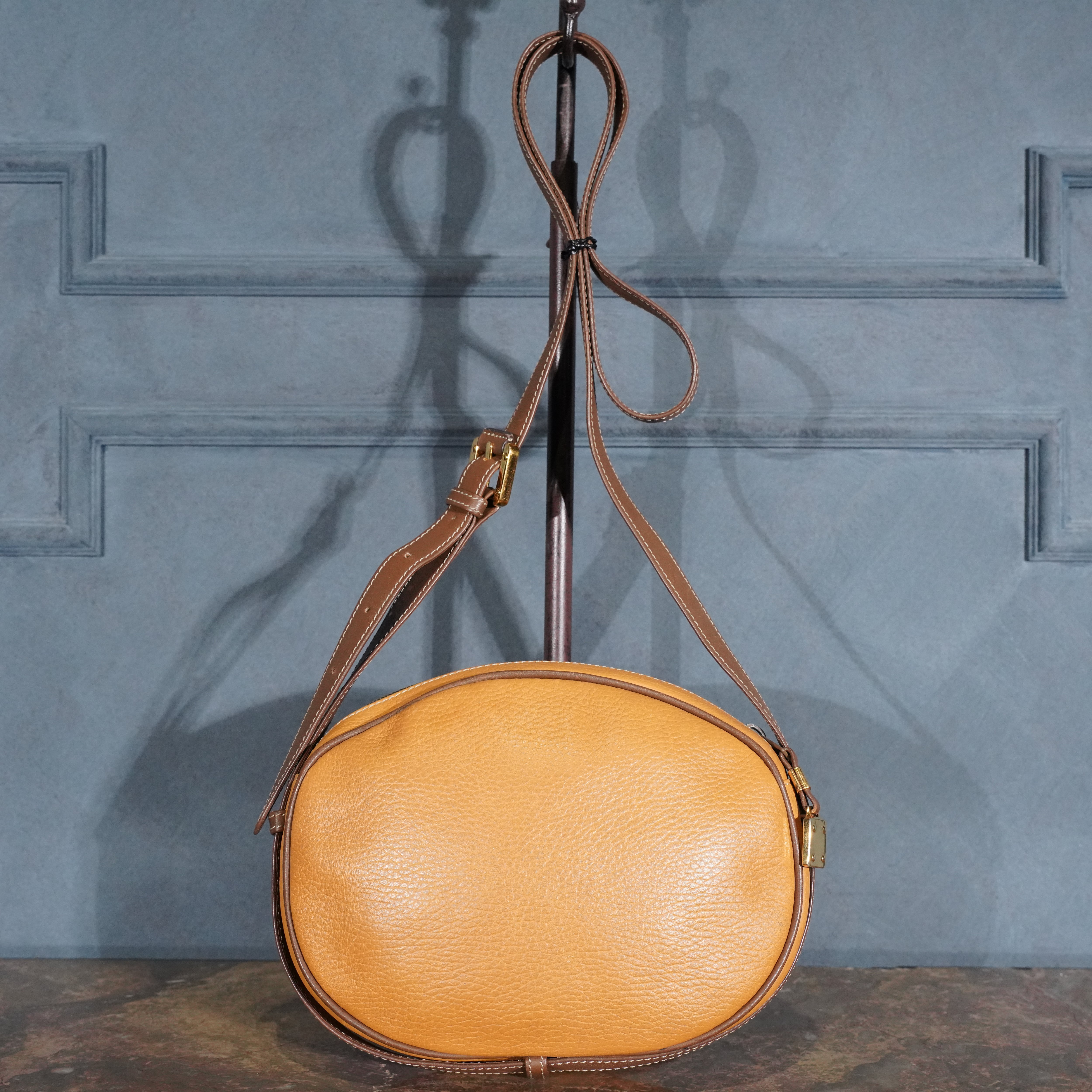 LOEWE ANAGRAM PATTERNED EMBOSSED DESIGN LEATHER SHOULDER BAG