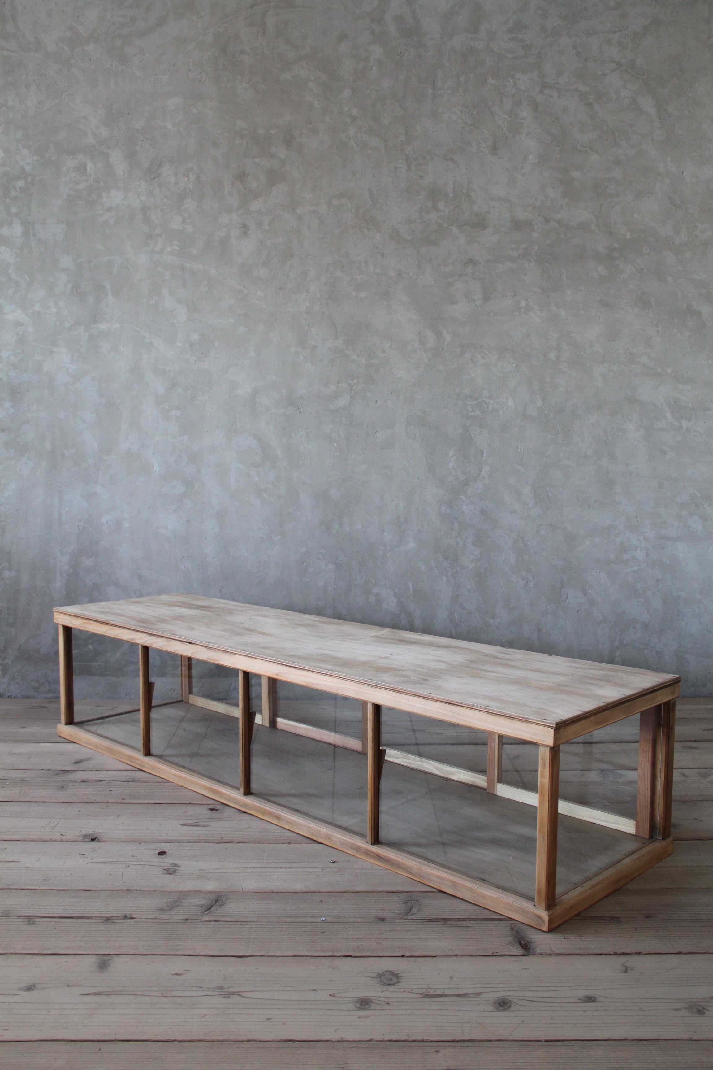 横長のガラスケース 古家具/アンティーク/ガラスケース/ショーケース/収納/ガラス棚/