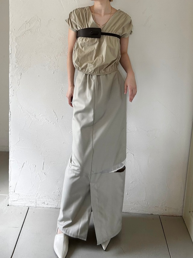 Belt Set Puff Shoulder Top / GRAY