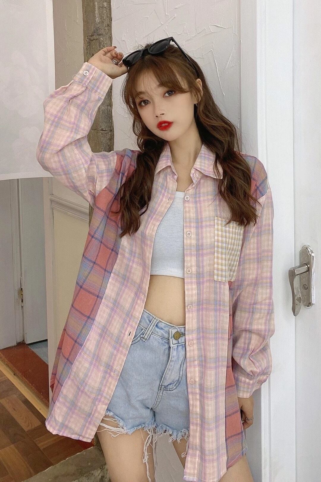 ピンクチェックシャツ