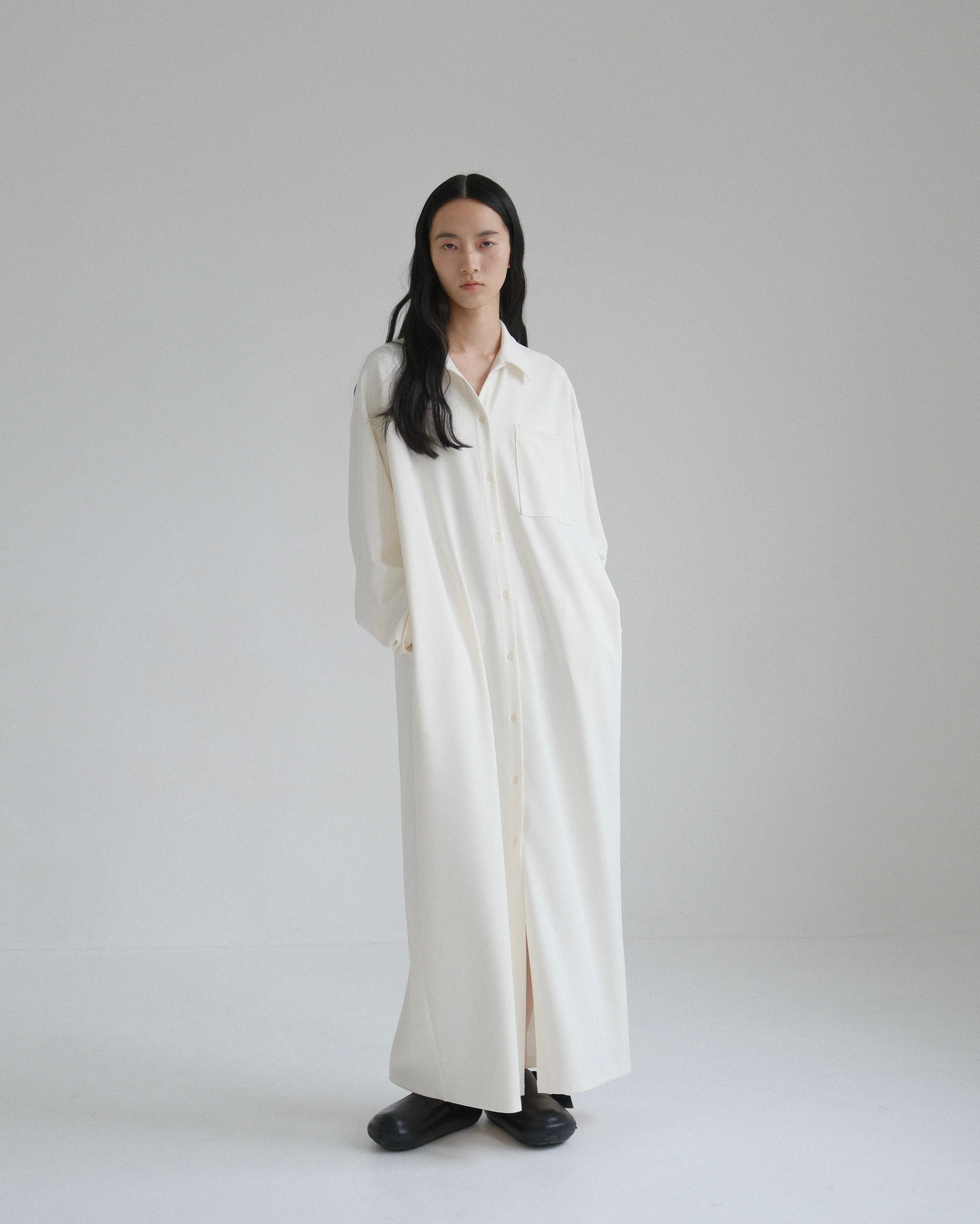 cut shirt one-piece - made in Japan - | aéré