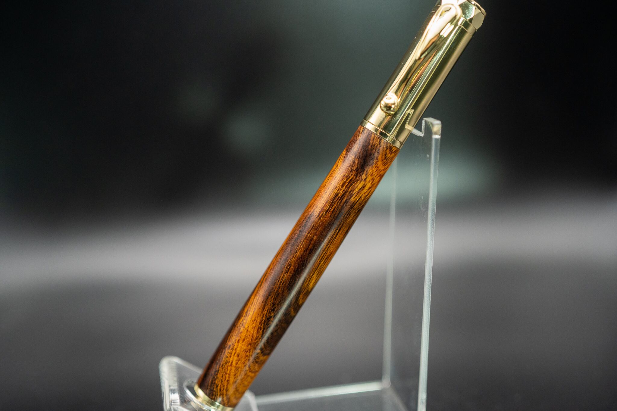 砂漠の宝石】 デザートアイアンウッド gold 万年筆 | 木軸ペン工房 金杢犀