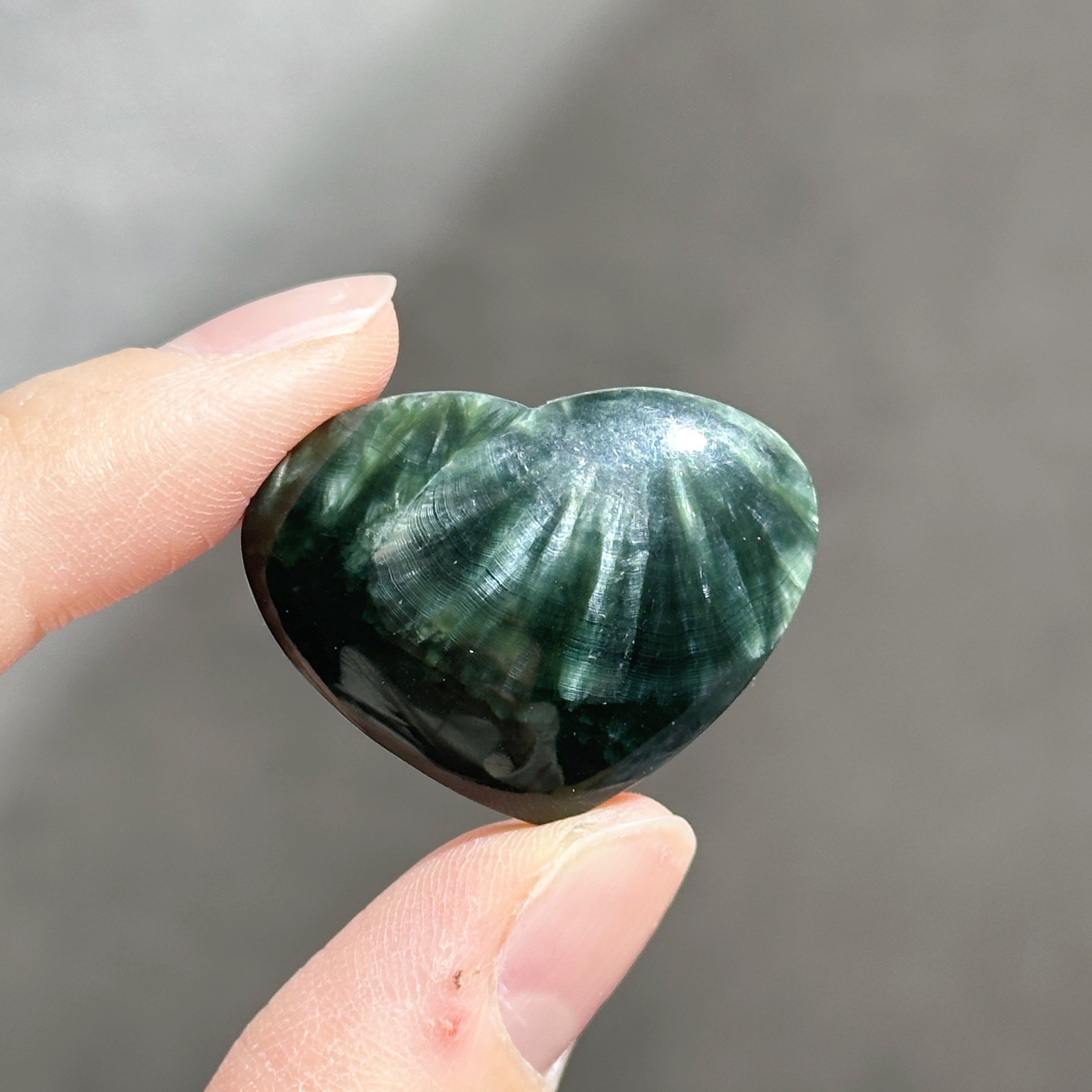 セラフィナイト | Kamoku［カモク］インテリア天然石・鉱物のネット