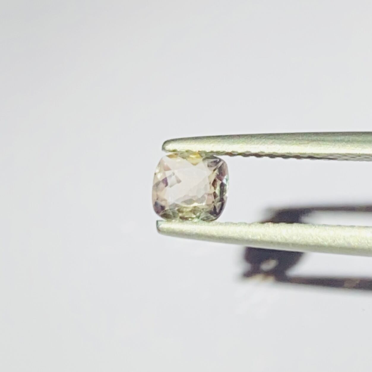 多色性楽しい♡ピンクダイアスポア