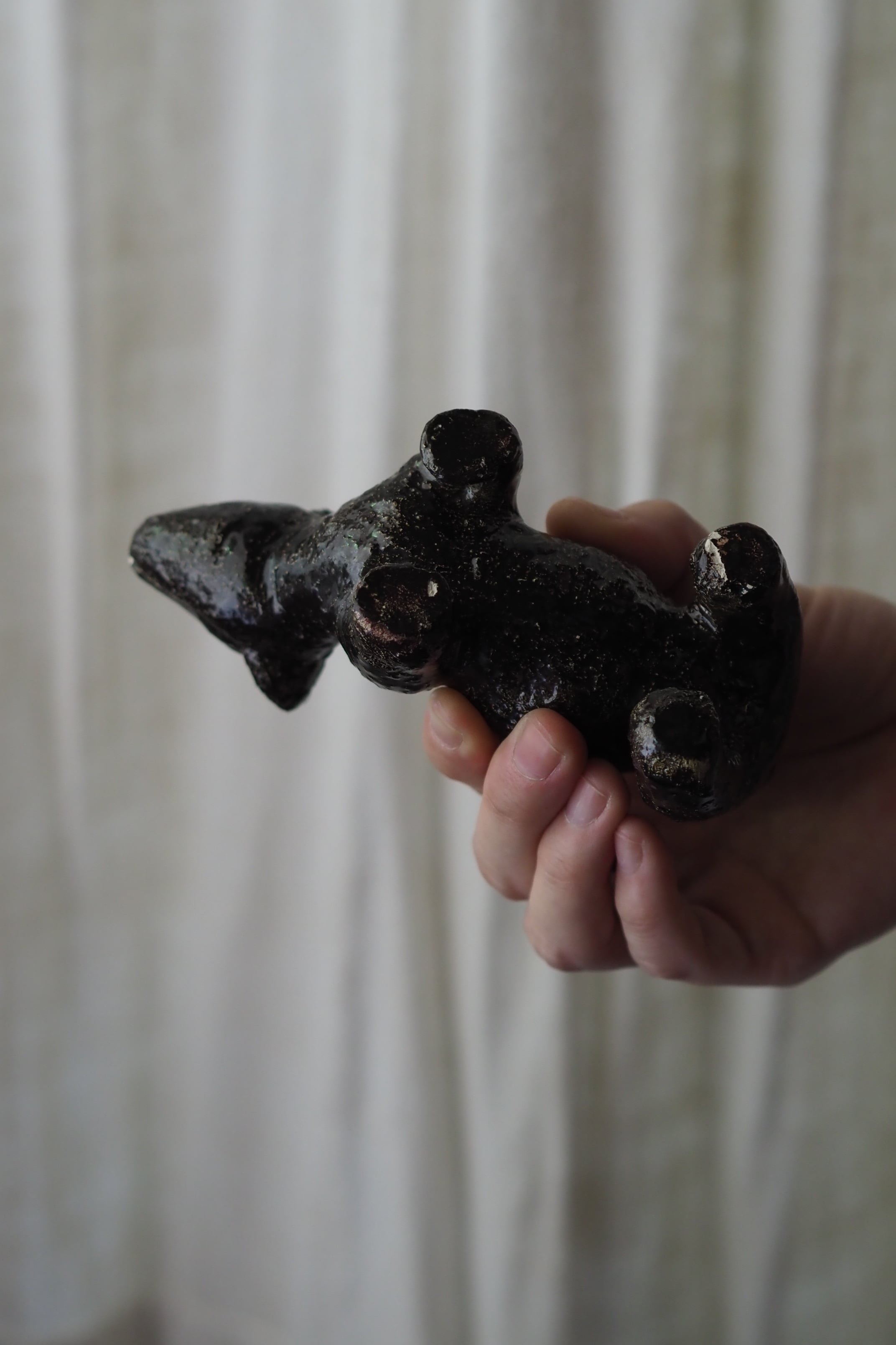 見上げる架空の動物-pottery animal objet | アンティーク