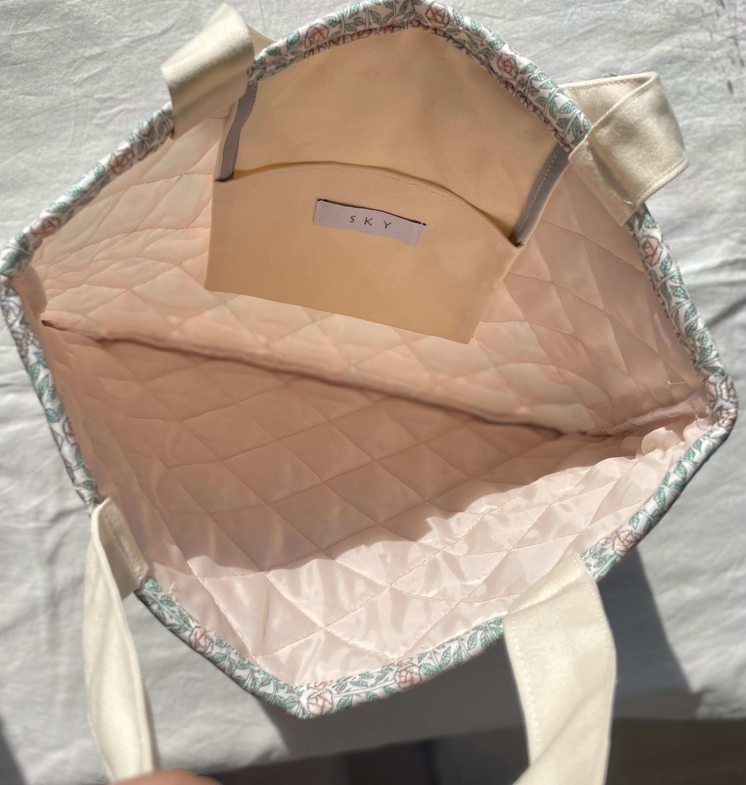 LIBERTYリバティ【1点のみ】レッスンバッグ