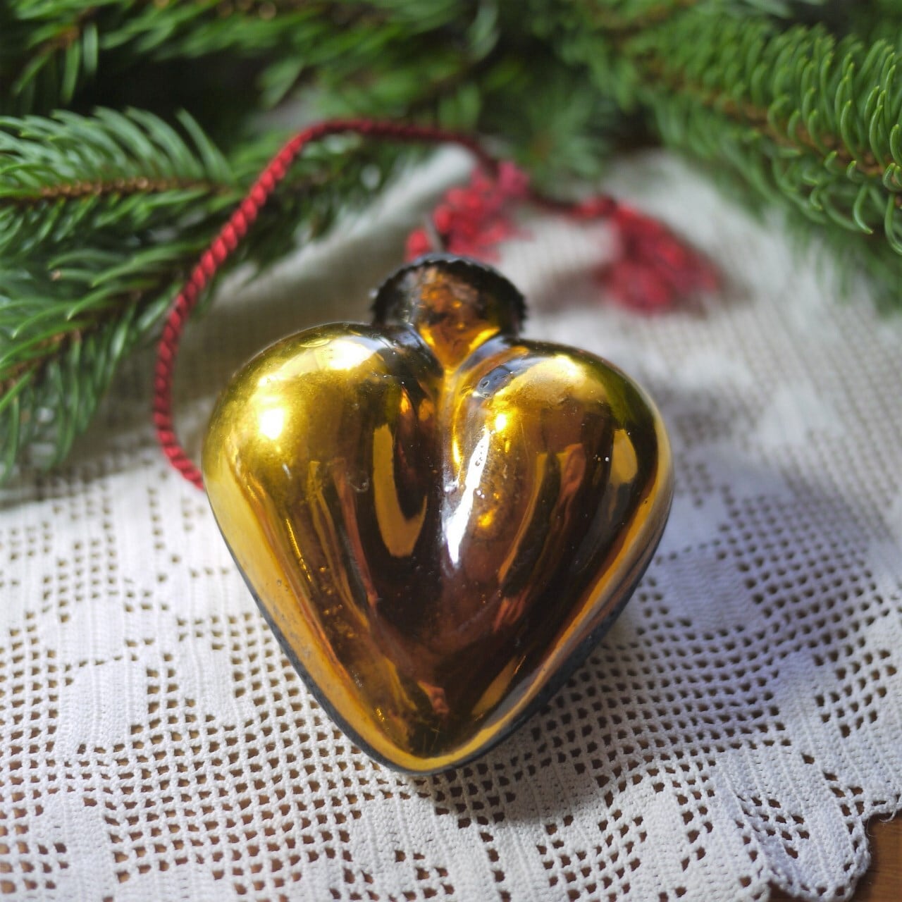 ハート型クリスマスクーゲル アンバーガラス ドイツ