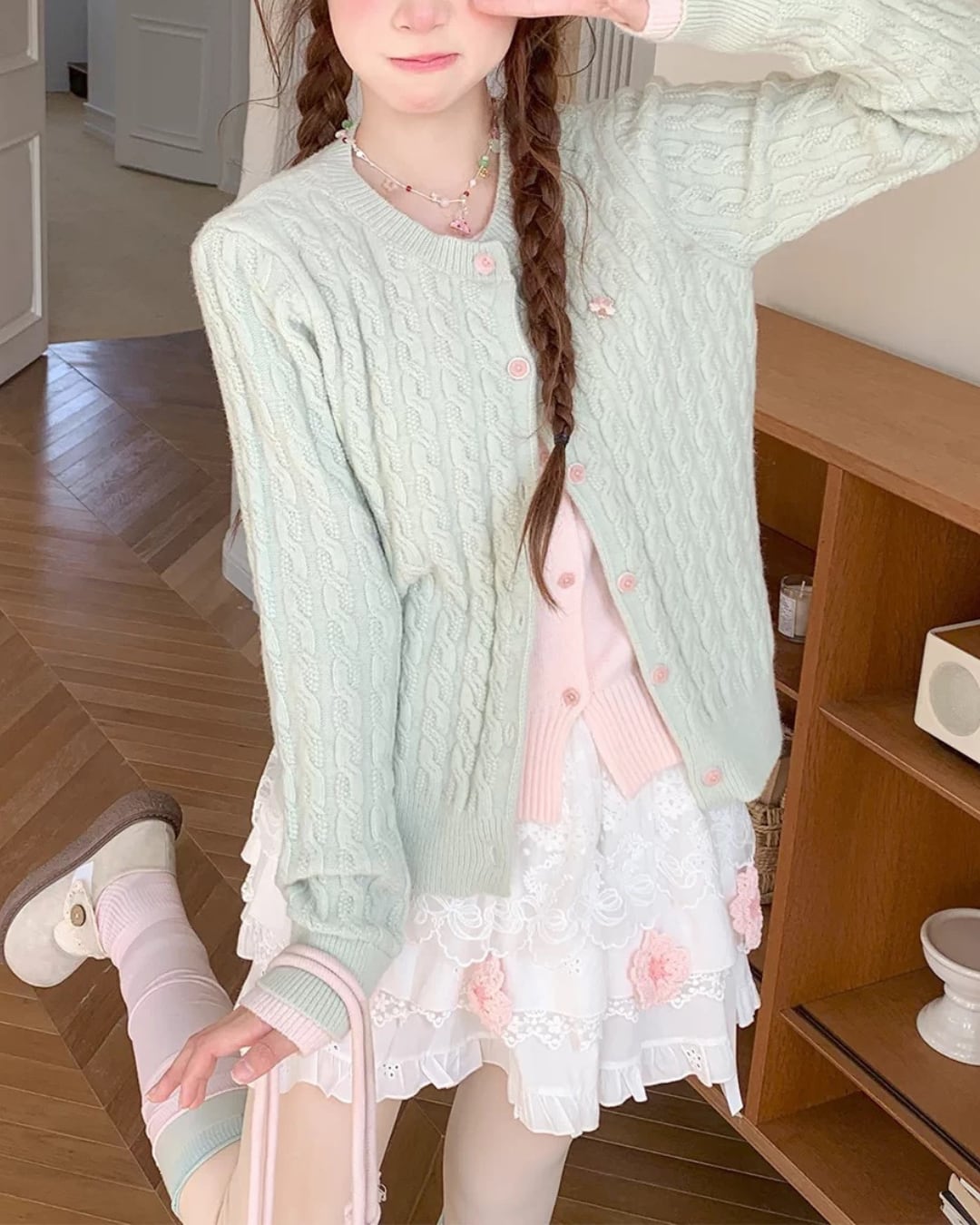 チェリーブロッサムケーブルニットカーディガン 25W08412